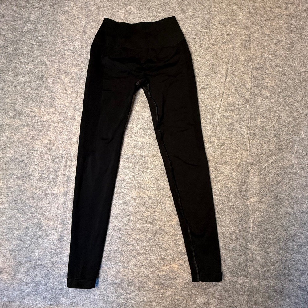 Alphalete Amplify High Waisted Scrunch Butt Leggings Womens S Black Seamless